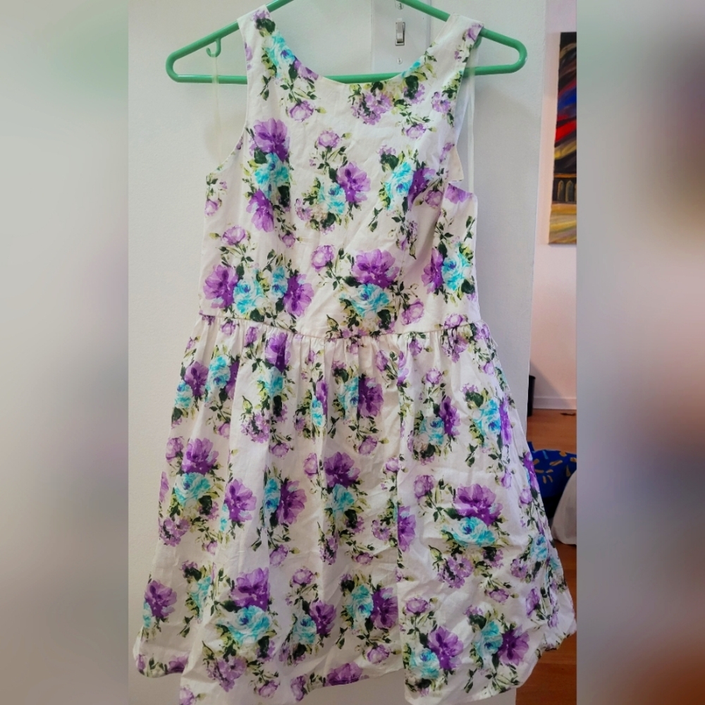 Vintage Floral printed White Mini Dress